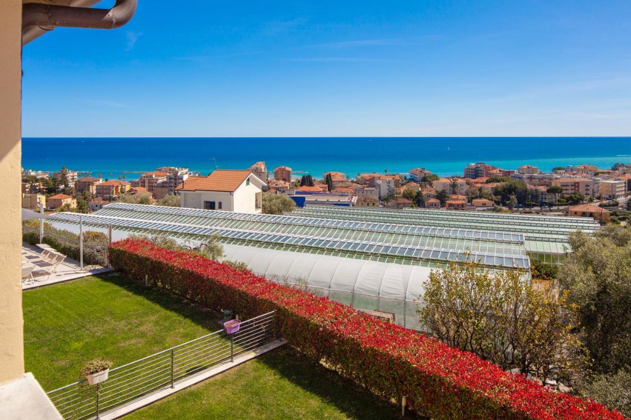 Appartamenti Villa Il Poggiolo Diano Marina Kültér fotó
